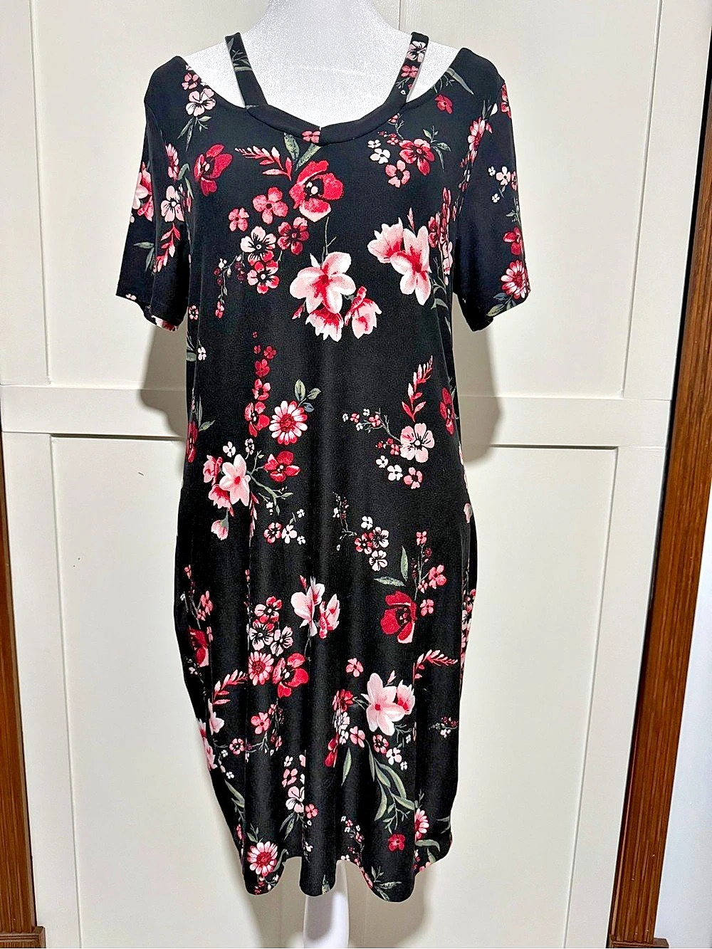 eyecandy Floral Midi Dress in Black & Pink Size XL